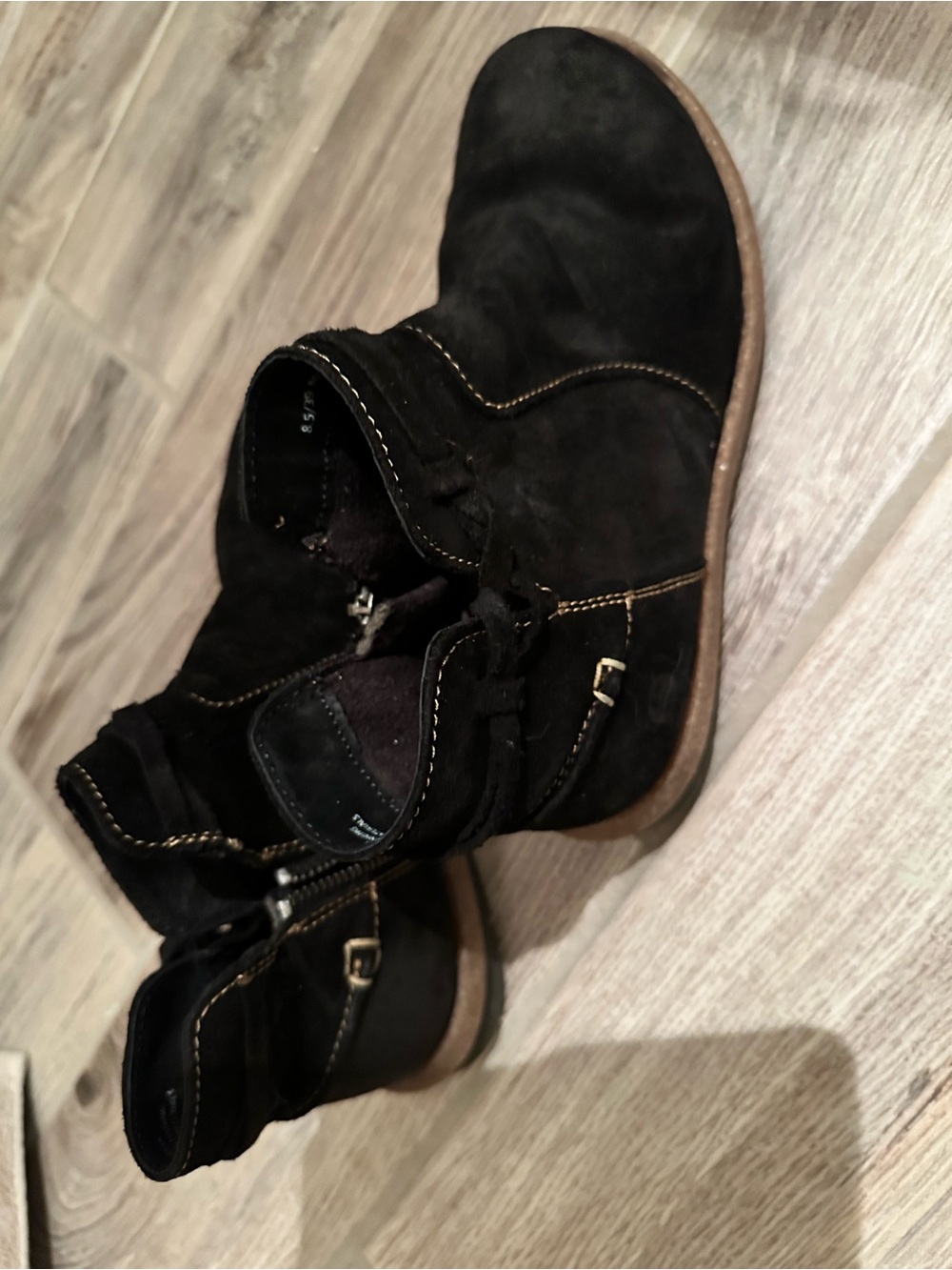Born Black Leather Flat Heel Booties Size 8½ / 39